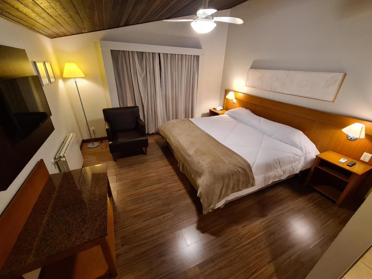 Deluxe Room,1554098863:JPEG