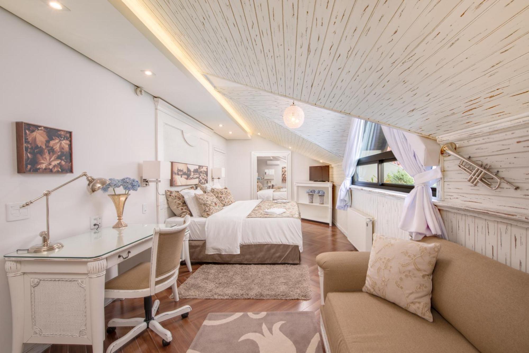 Junior Suite,1284168721:JPEG