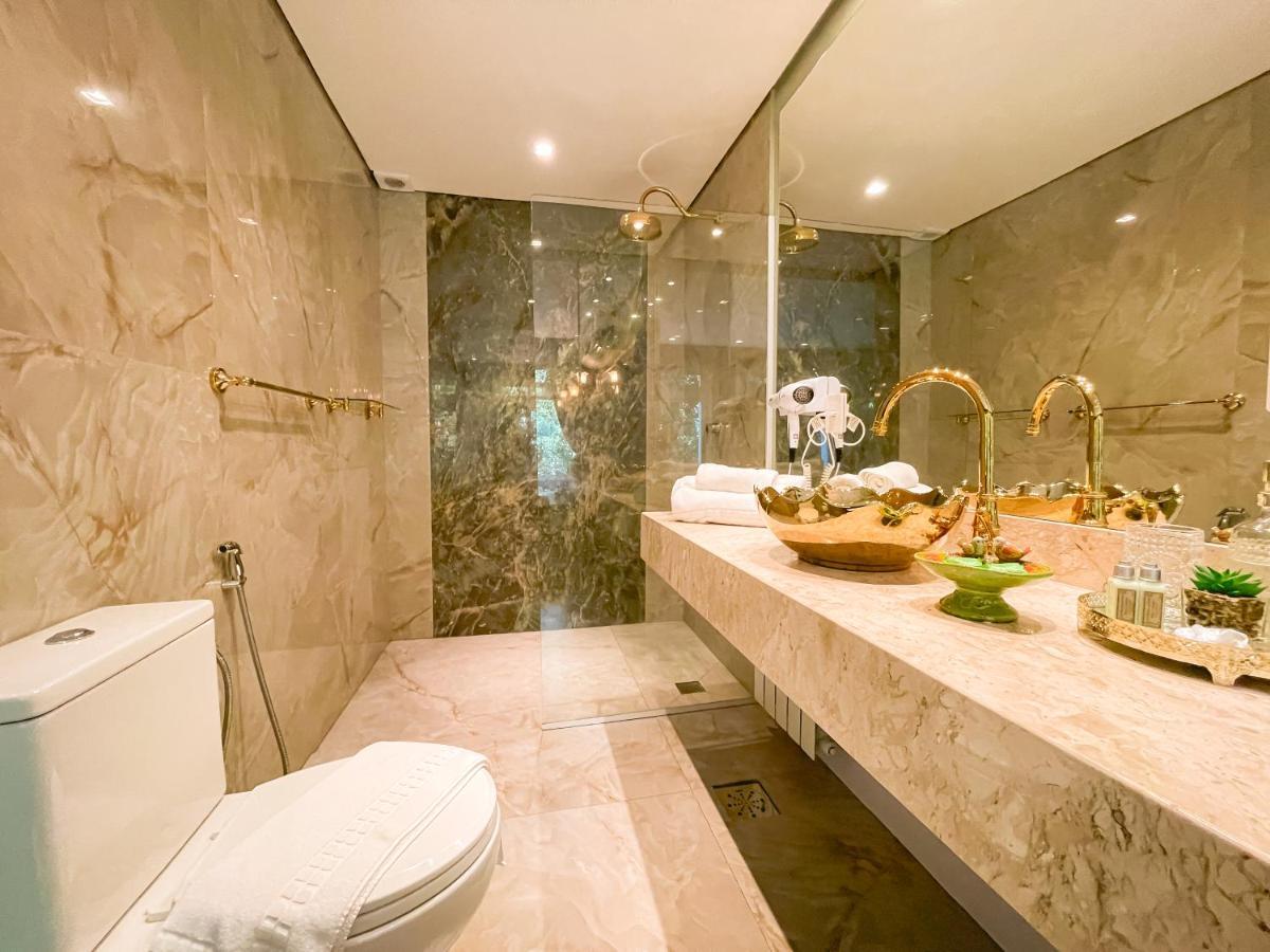 Presidential Suite I,1395811013:JPEG