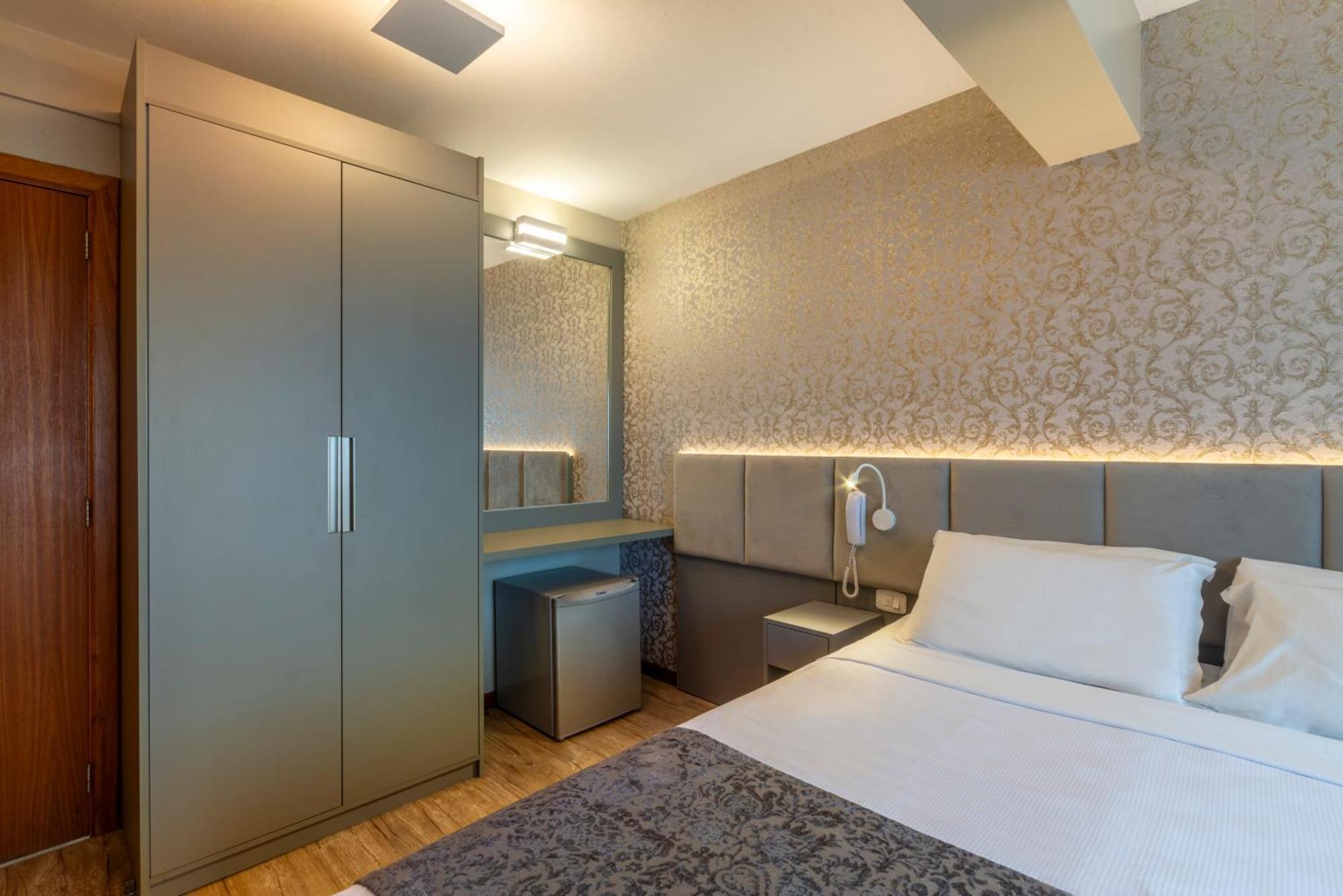 Super Luxury Room