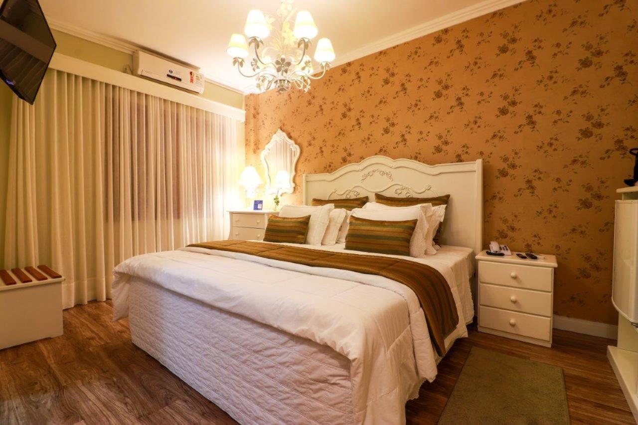 Suite Bath
