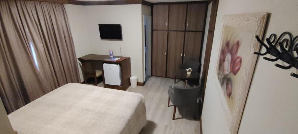 Luxury Family Apartment,1722921749:JPEG