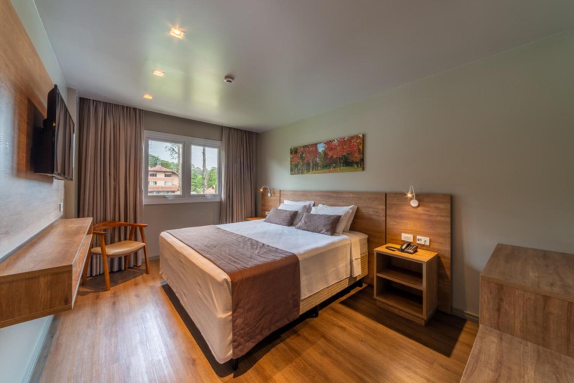 Double Room,1743229084:JPEG
